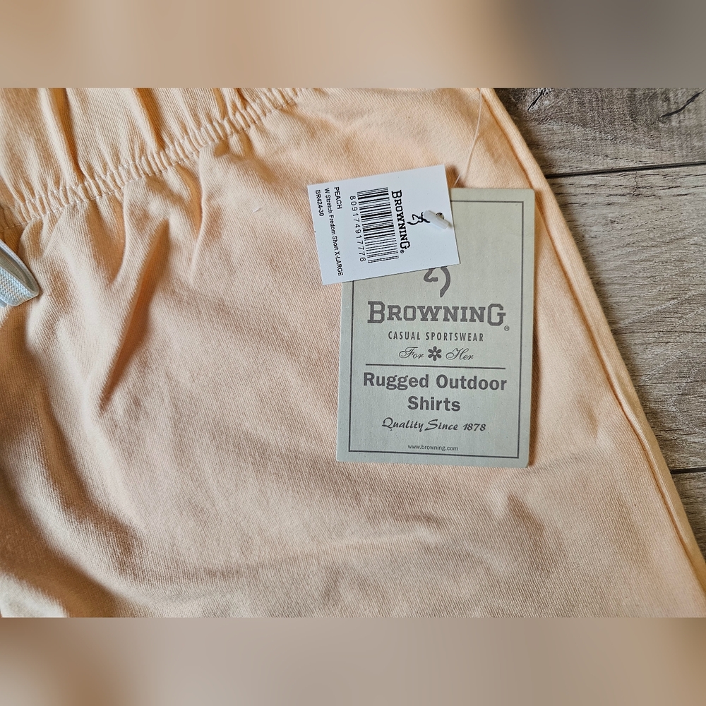Browning Casual Peach Shorts - Picture 3 of 3